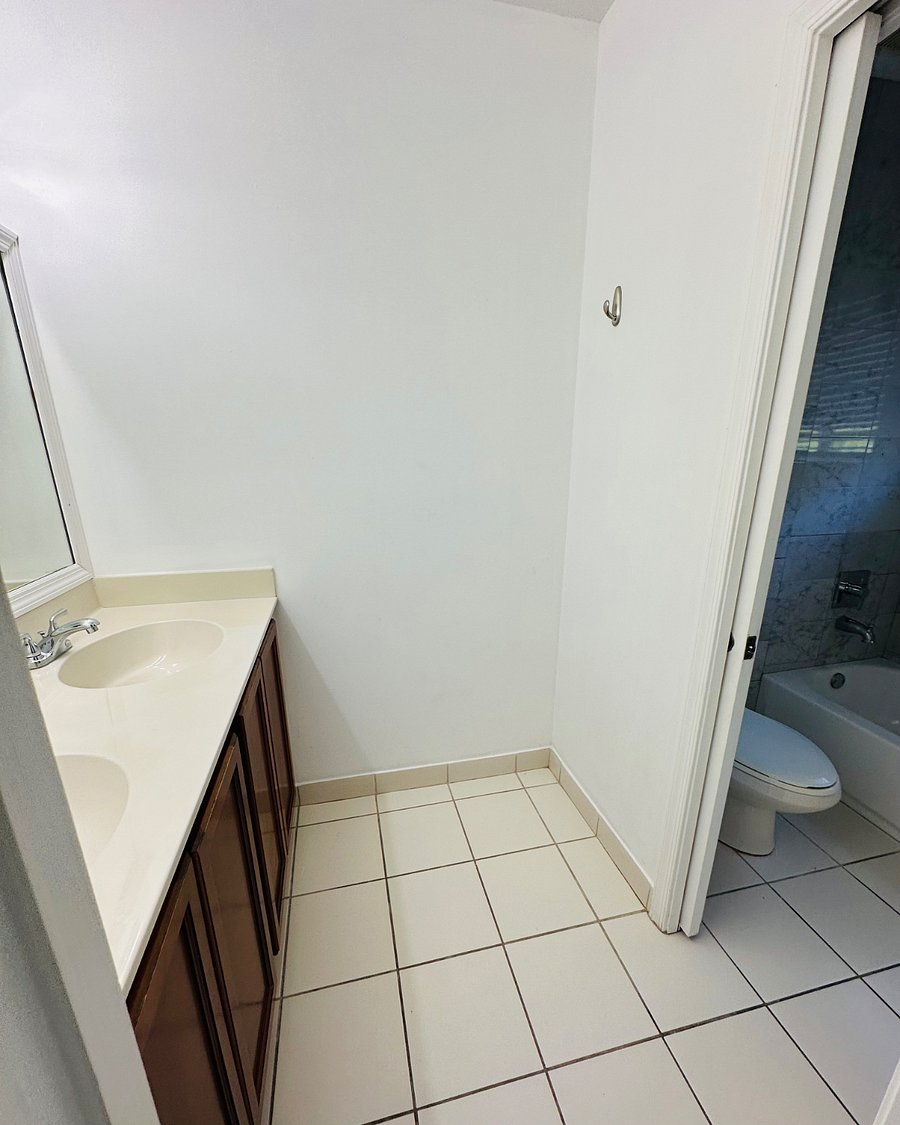 Furnished Finder property 732445_1 photo 16