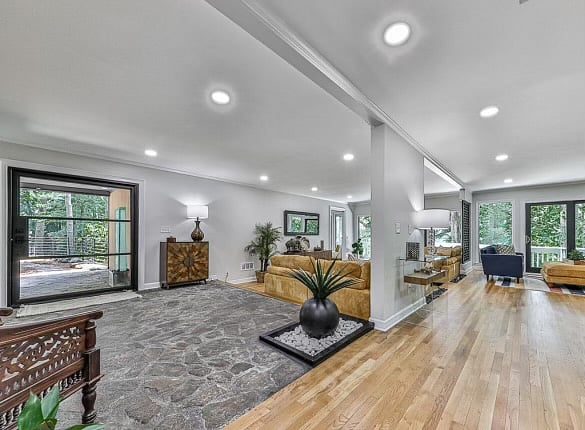 Furnished Finder property 732509_1 photo 18