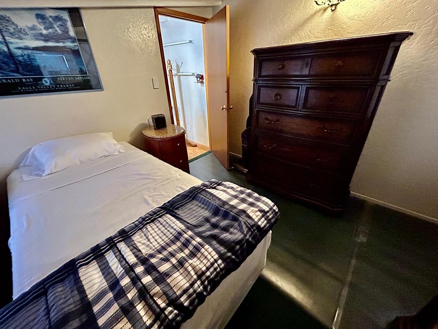 Furnished Finder property 732557_11 photo 6