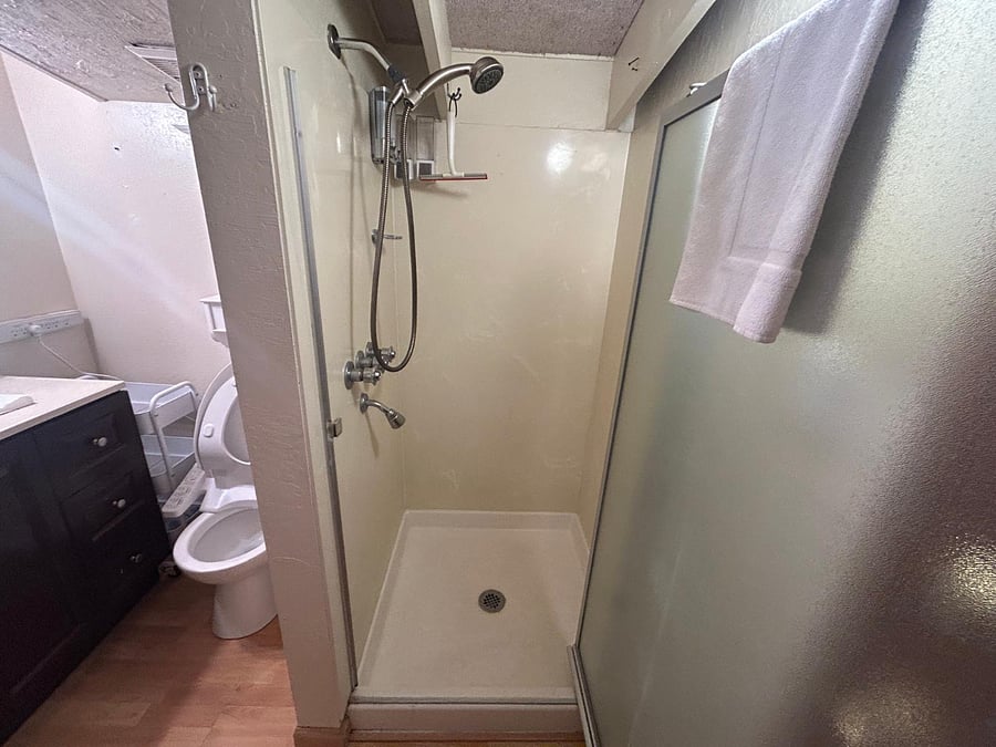 Furnished Finder property 732557_11 photo 9
