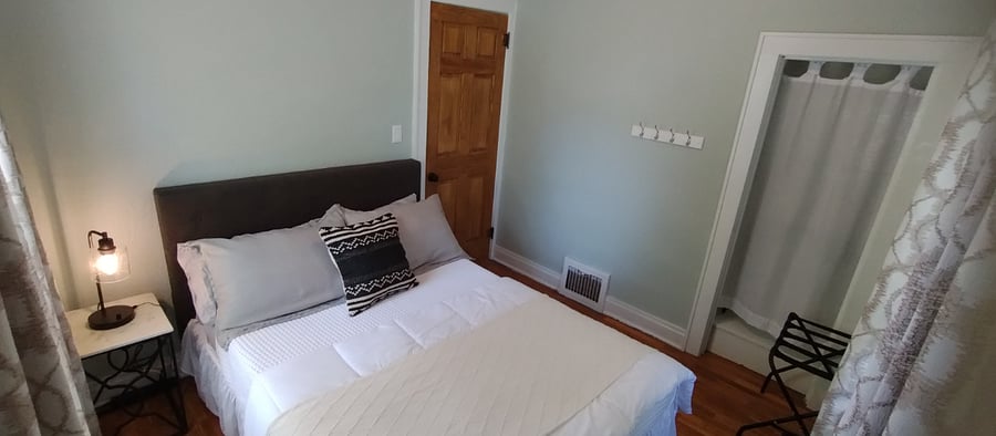 Furnished Finder property 732599_1 photo 18