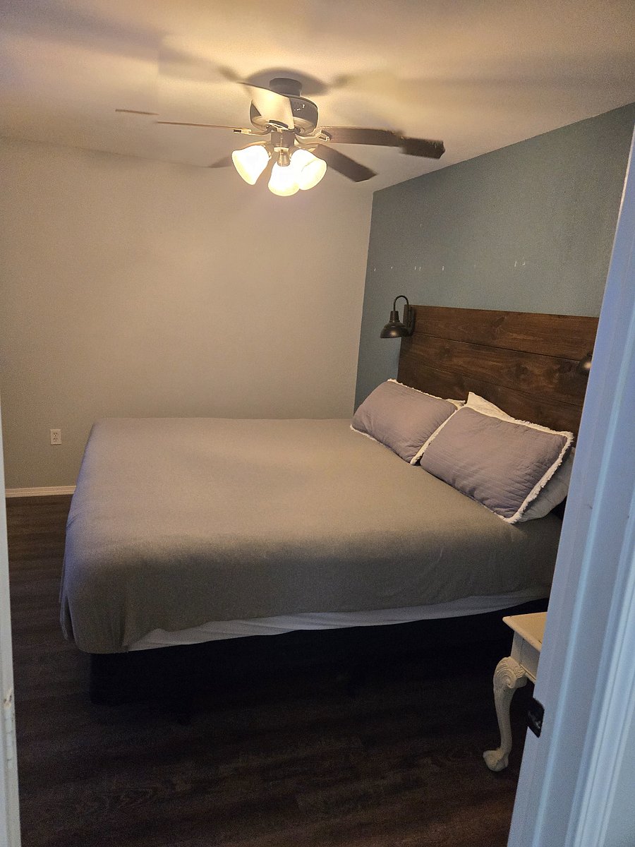Furnished Finder property 732600_1 photo 11
