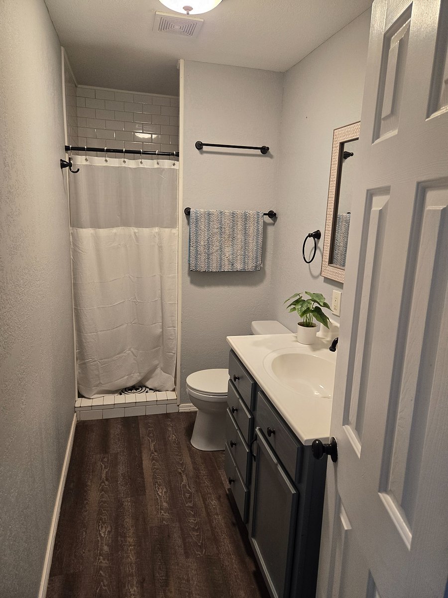Furnished Finder property 732600_1 photo 13