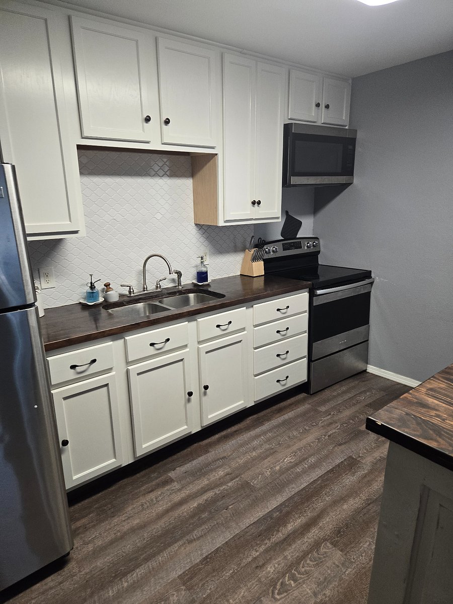 Furnished Finder property 732600_1 photo 9
