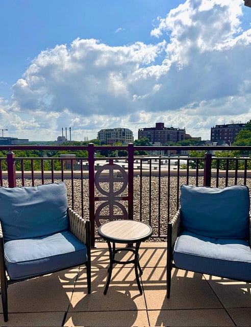 Furnished Finder property 732601_1 photo 15