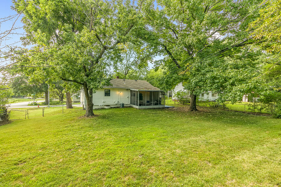 Furnished Finder property 732616_1 photo 17