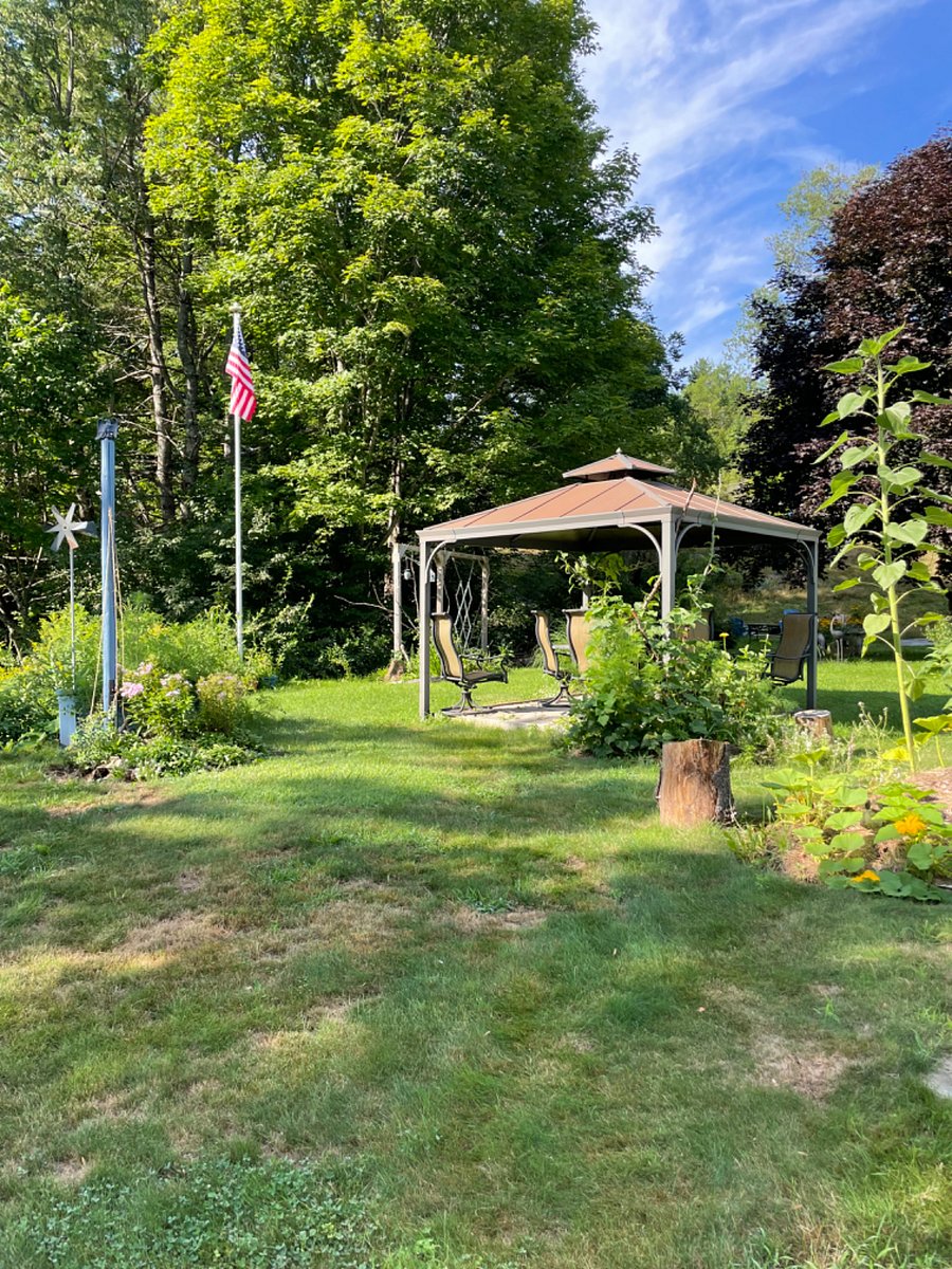 Gazebo is available for use by cottage guests.  It is located right outside the back door.  At this time there is no fire pit for guests, but there is a gas grill for outdoor cooking.