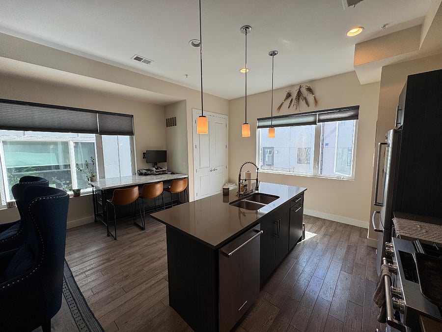 Furnished Finder property 732704_1 photo 2