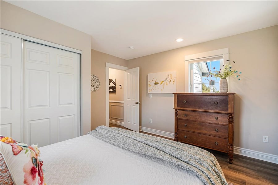 Furnished Finder property 732808_1 photo 17