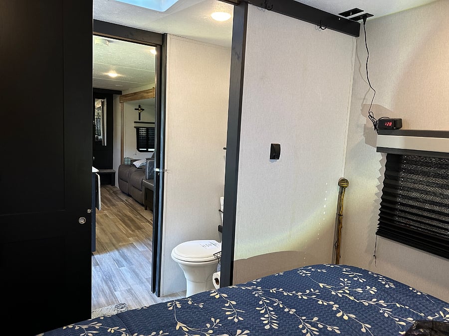 Furnished Finder property 732840_1 photo 9