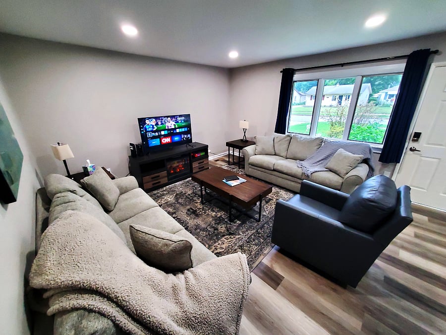 Furnished Finder property 732898_1 photo 3