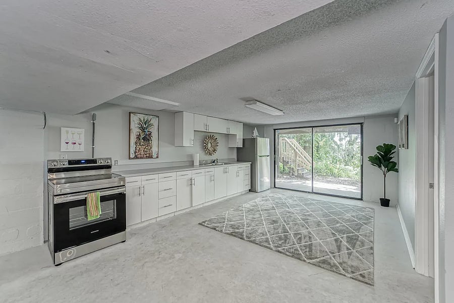 Furnished Finder property 732950_1 photo 35
