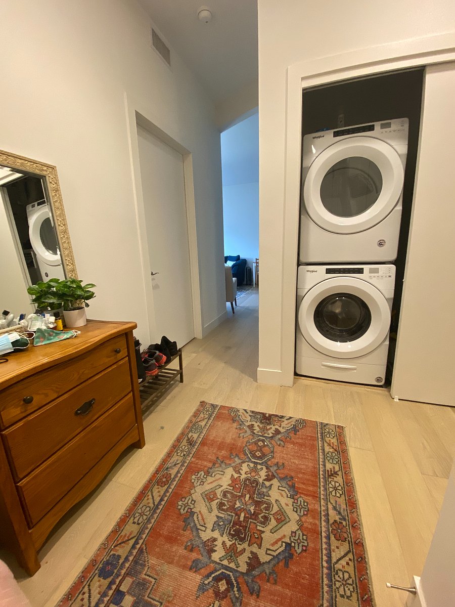 Front Foyer with laundry