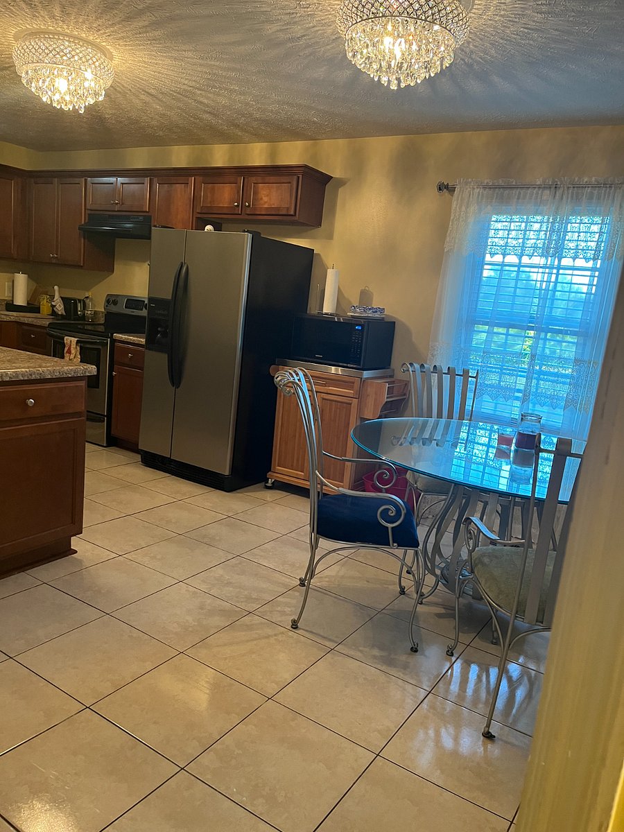 Furnished Finder property 732999_1 photo 3