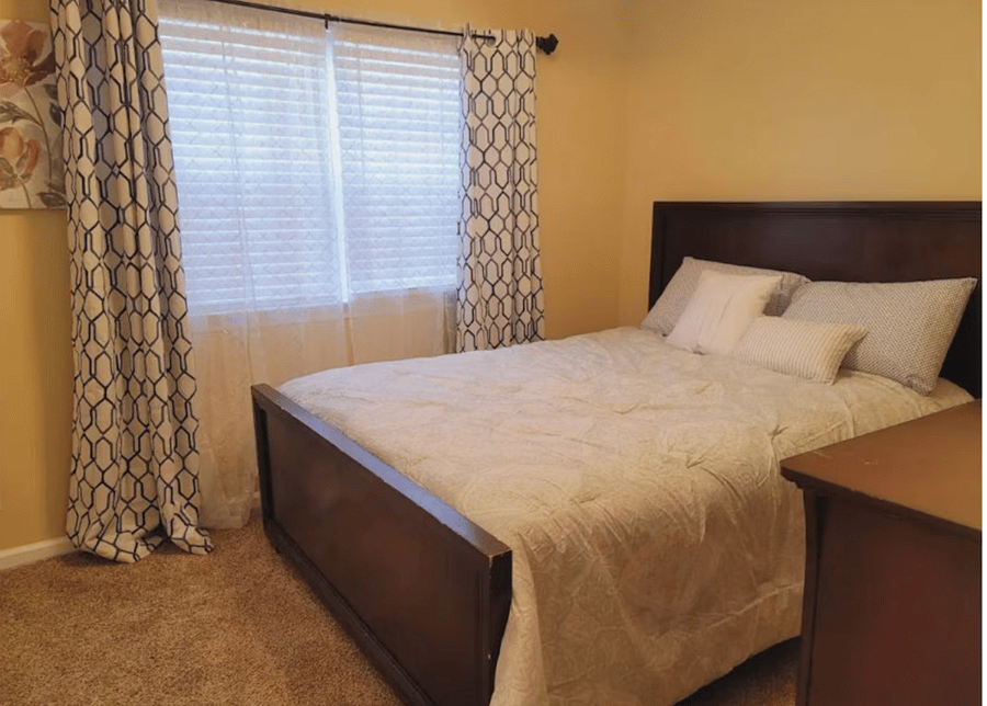 Furnished Finder property 732999_1 photo 15