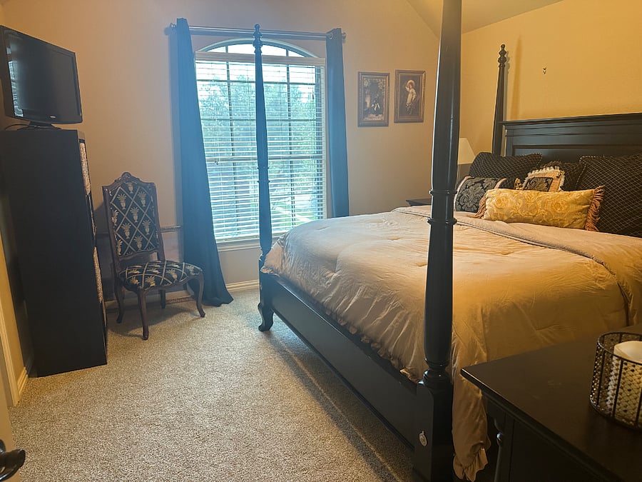 Furnished Finder property 733000_1 photo 21