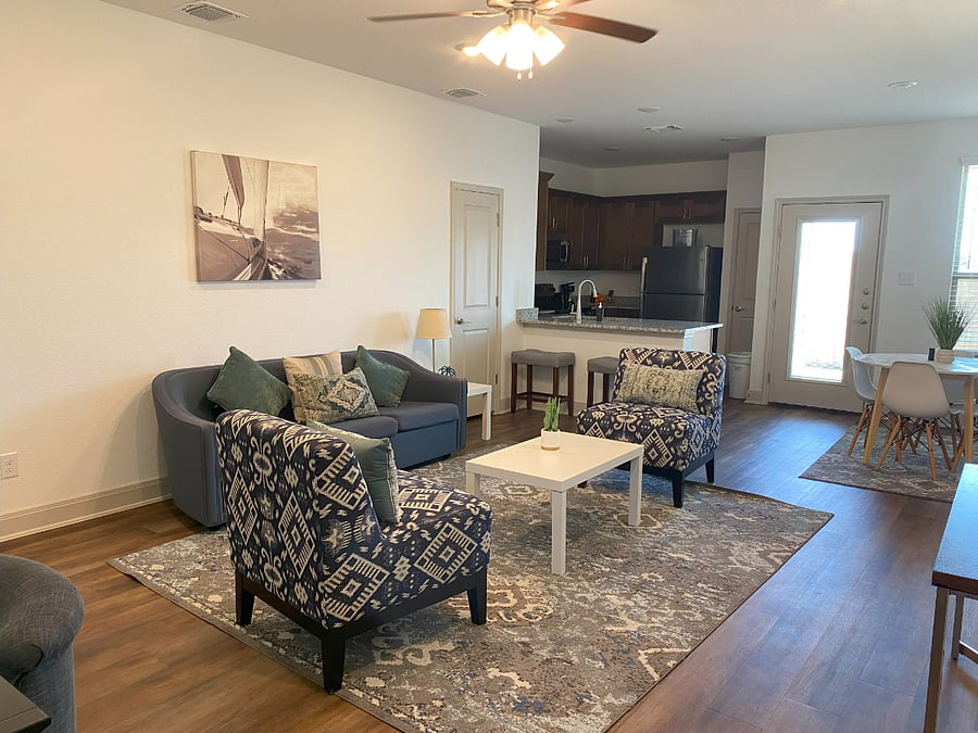 Furnished Finder property 733008_2 photo 1