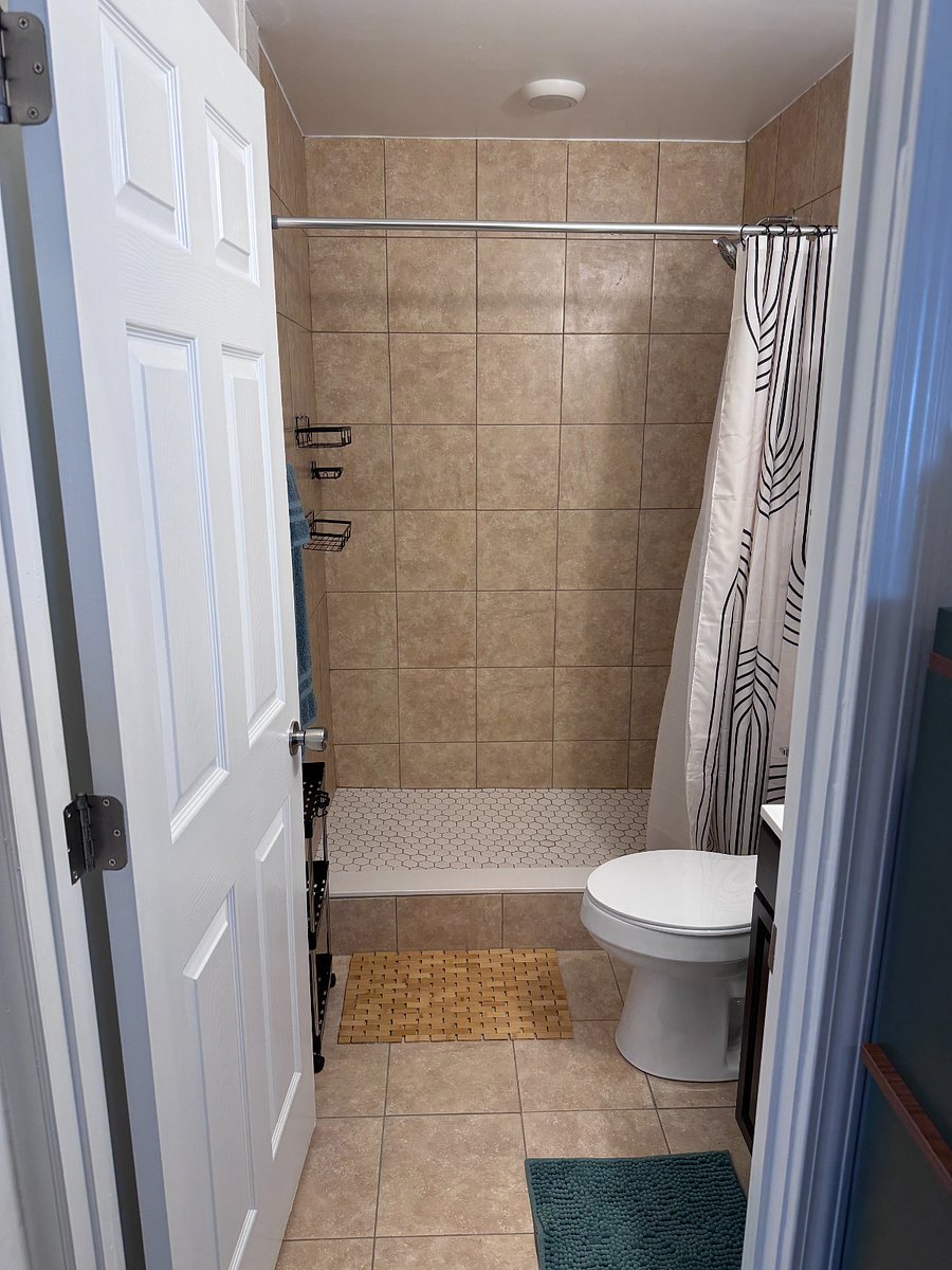 Furnished Finder property 733012_1 photo 24