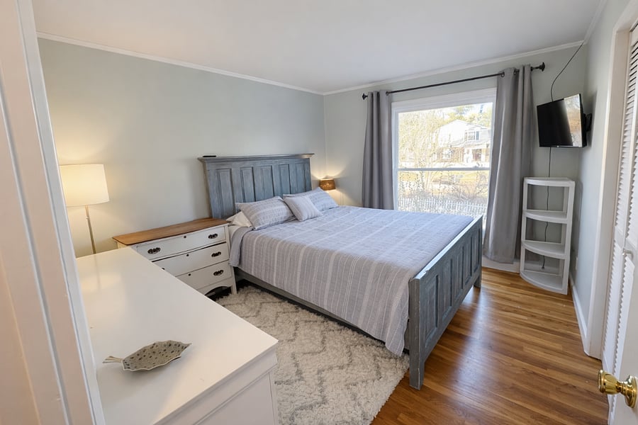 2nd Bedroom