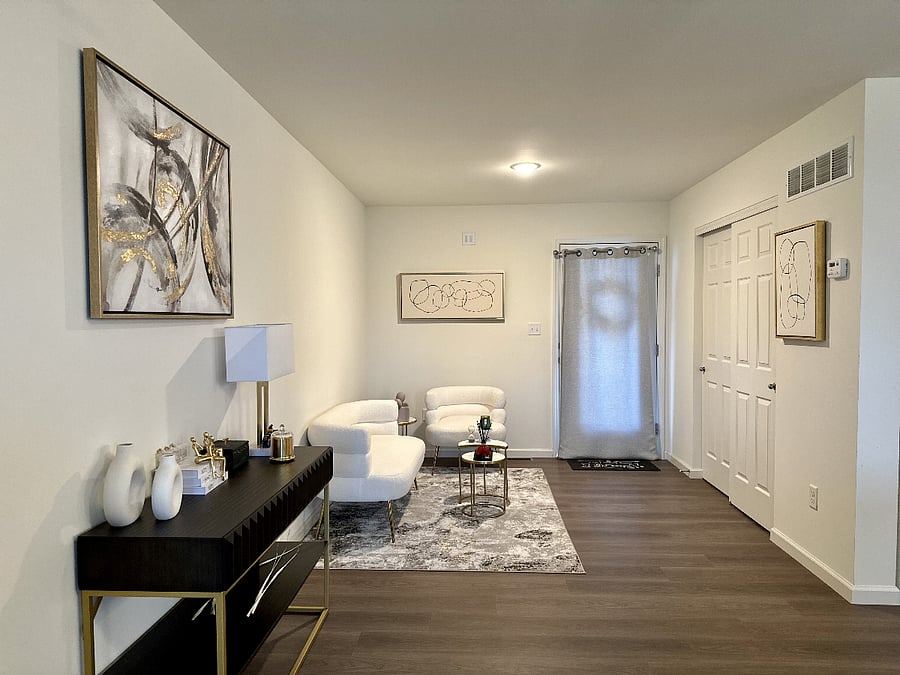 Furnished Finder property 733050_1 photo 1