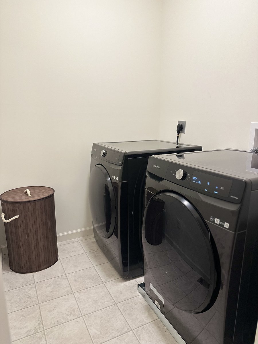 Furnished Finder property 733050_1 photo 11