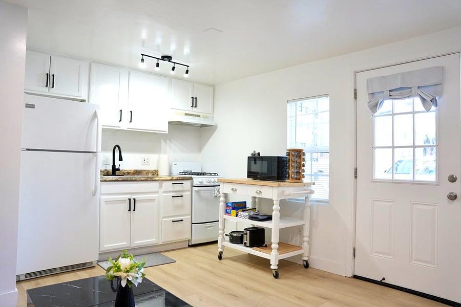 Furnished Finder property 733090_1 photo 4