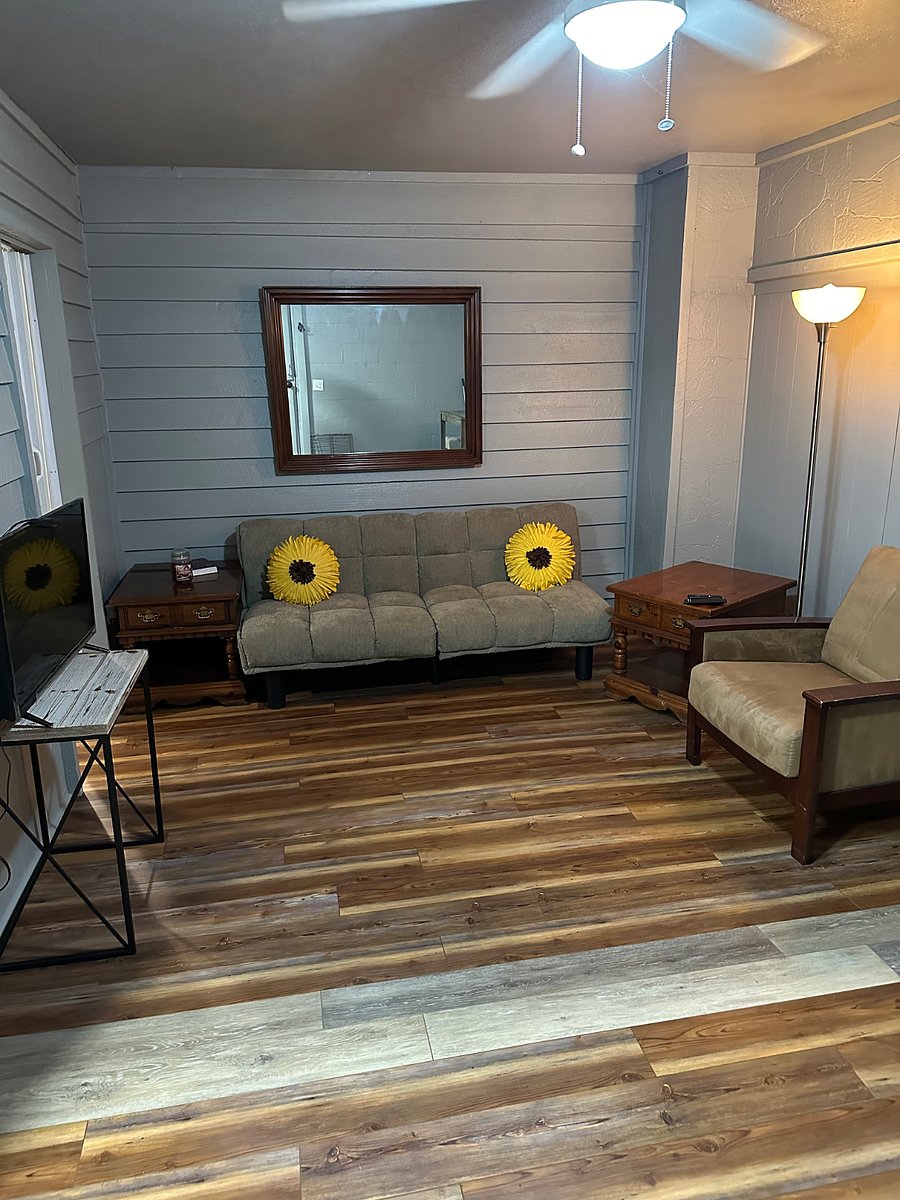 Furnished Finder property 733274_1 photo 2