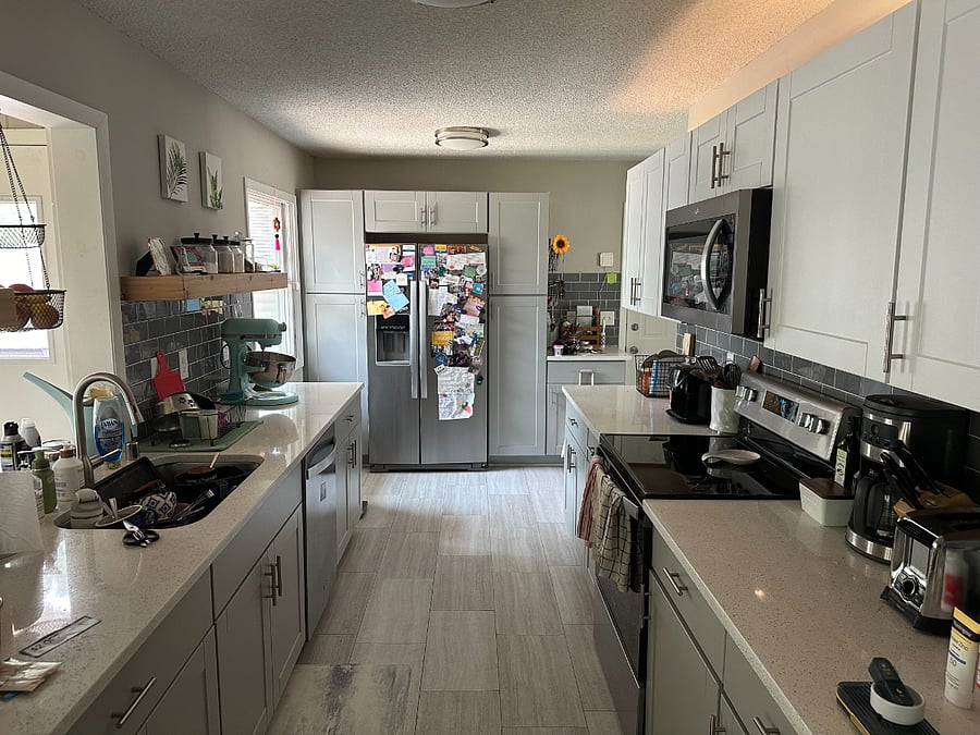 The upstairs kitchen for when you want to do some heavier cooking. Fully equipped to cook or bake practically anything. Air fryer, standing mixer, Ninja blender included.