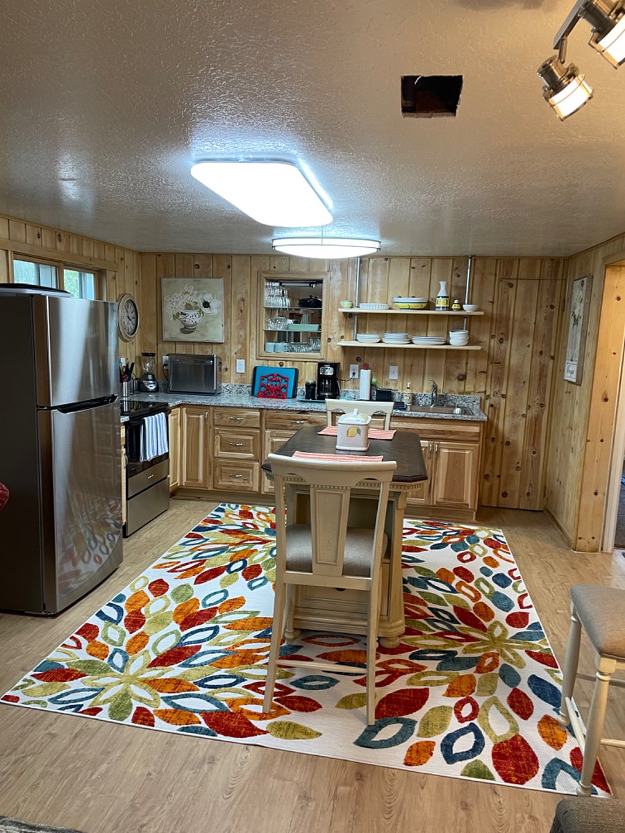 Furnished Finder property 733350_1 photo 3