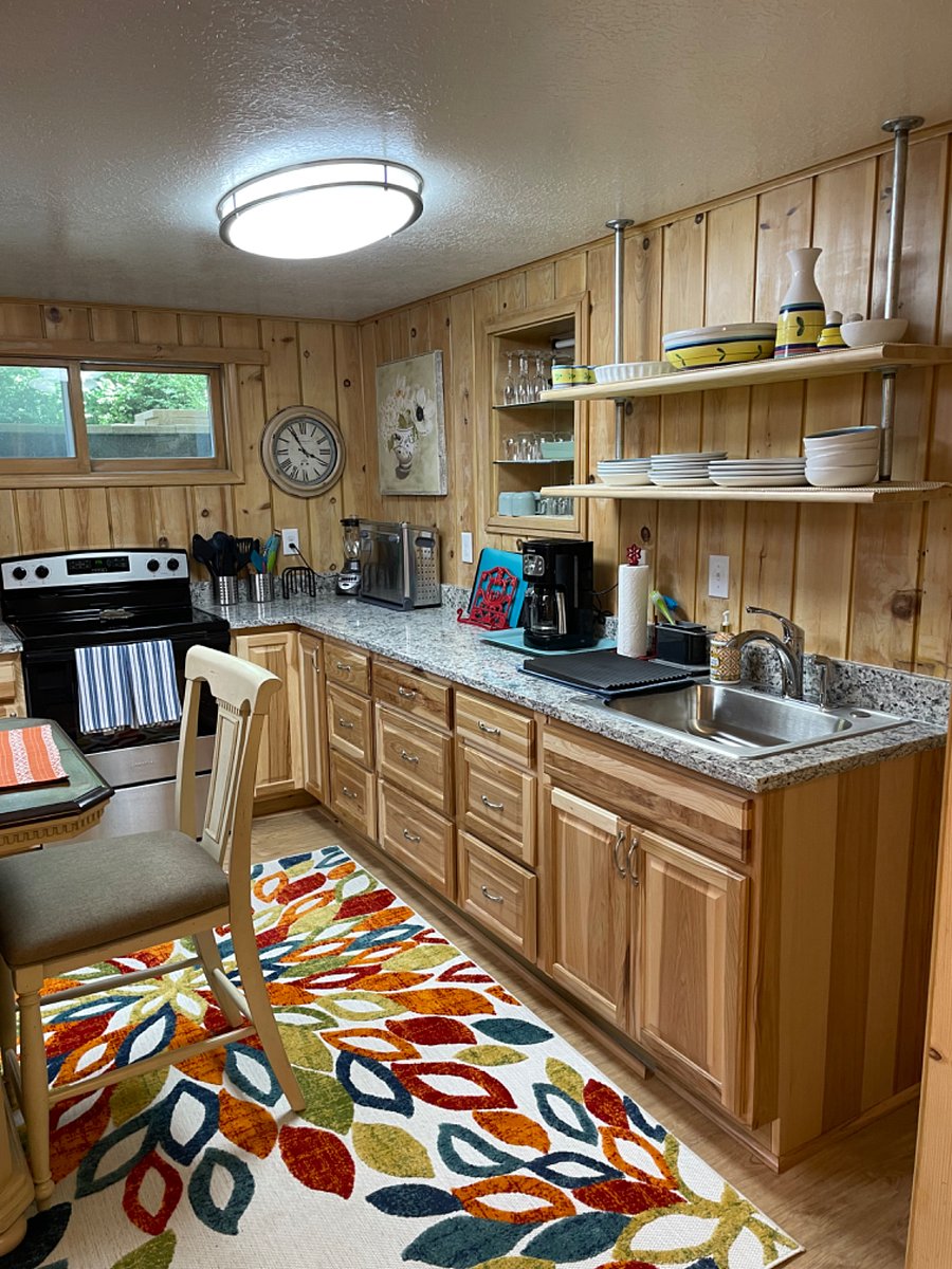 Furnished Finder property 733350_1 photo 5