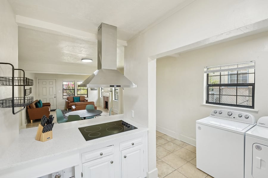 Furnished Finder property 733404_1 photo 9