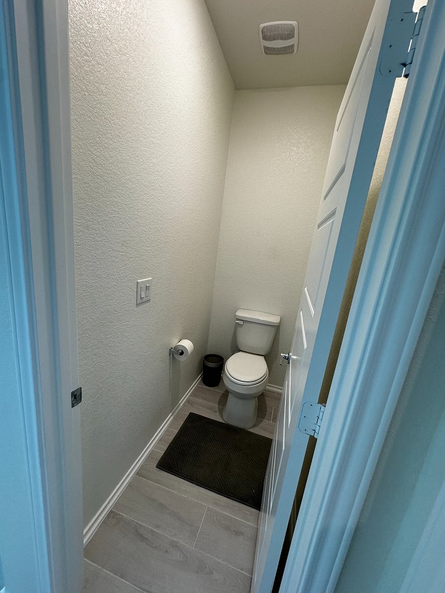 private toilet closet inside huge Masterbathroom