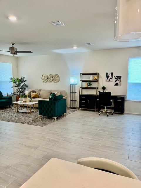 this view includes the first work station