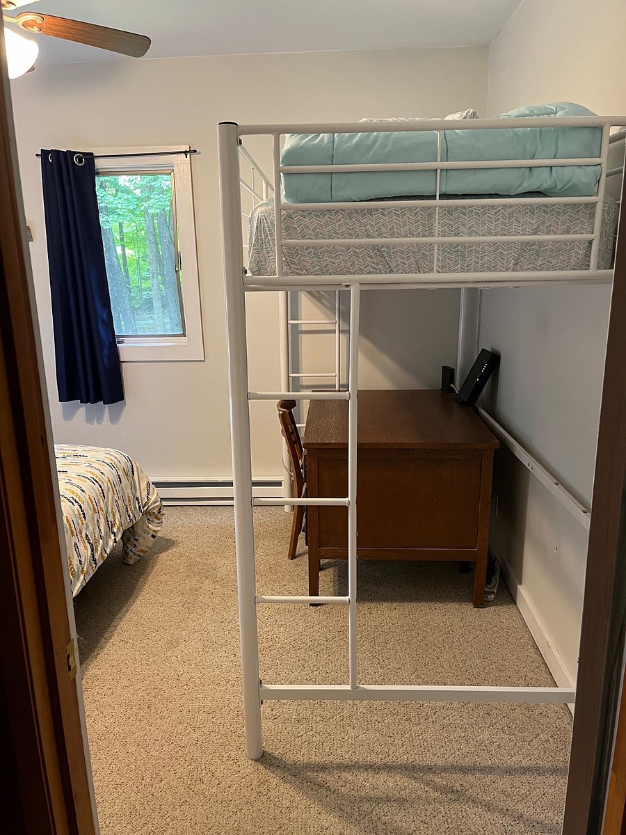Bedroom 4 (downstairs)