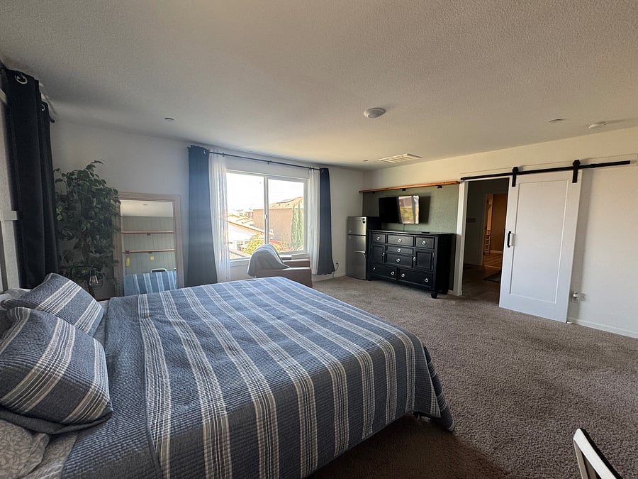 Furnished Finder property 733426_1 photo 23