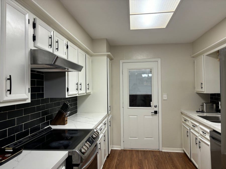 Furnished Finder property 733534_1 photo 2
