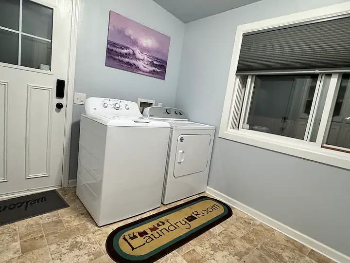 Furnished Finder property 733605_1 photo 24