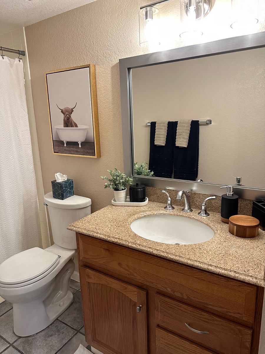 Second bathroom
