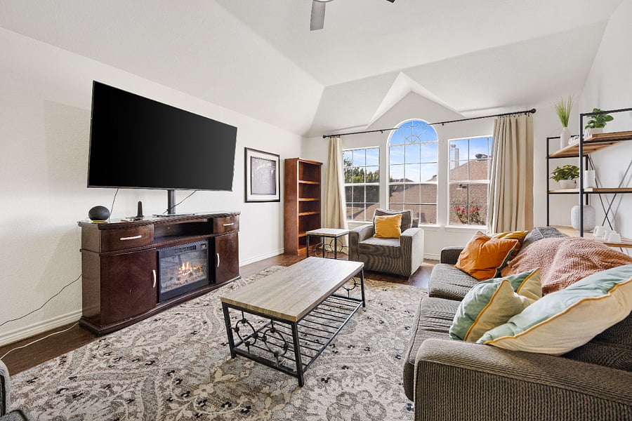 Upstairs Living Area
