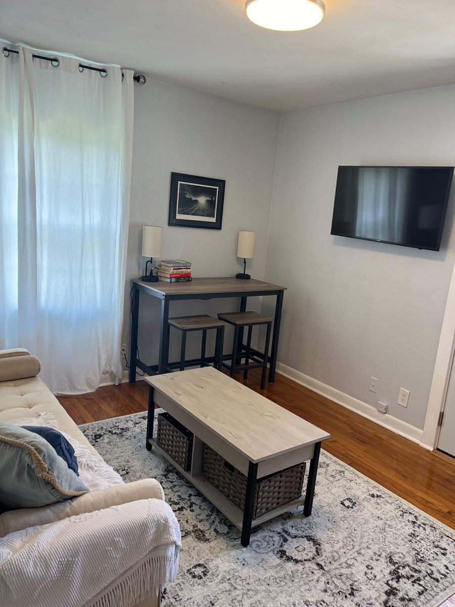 Furnished Finder property 733687_1 photo 36