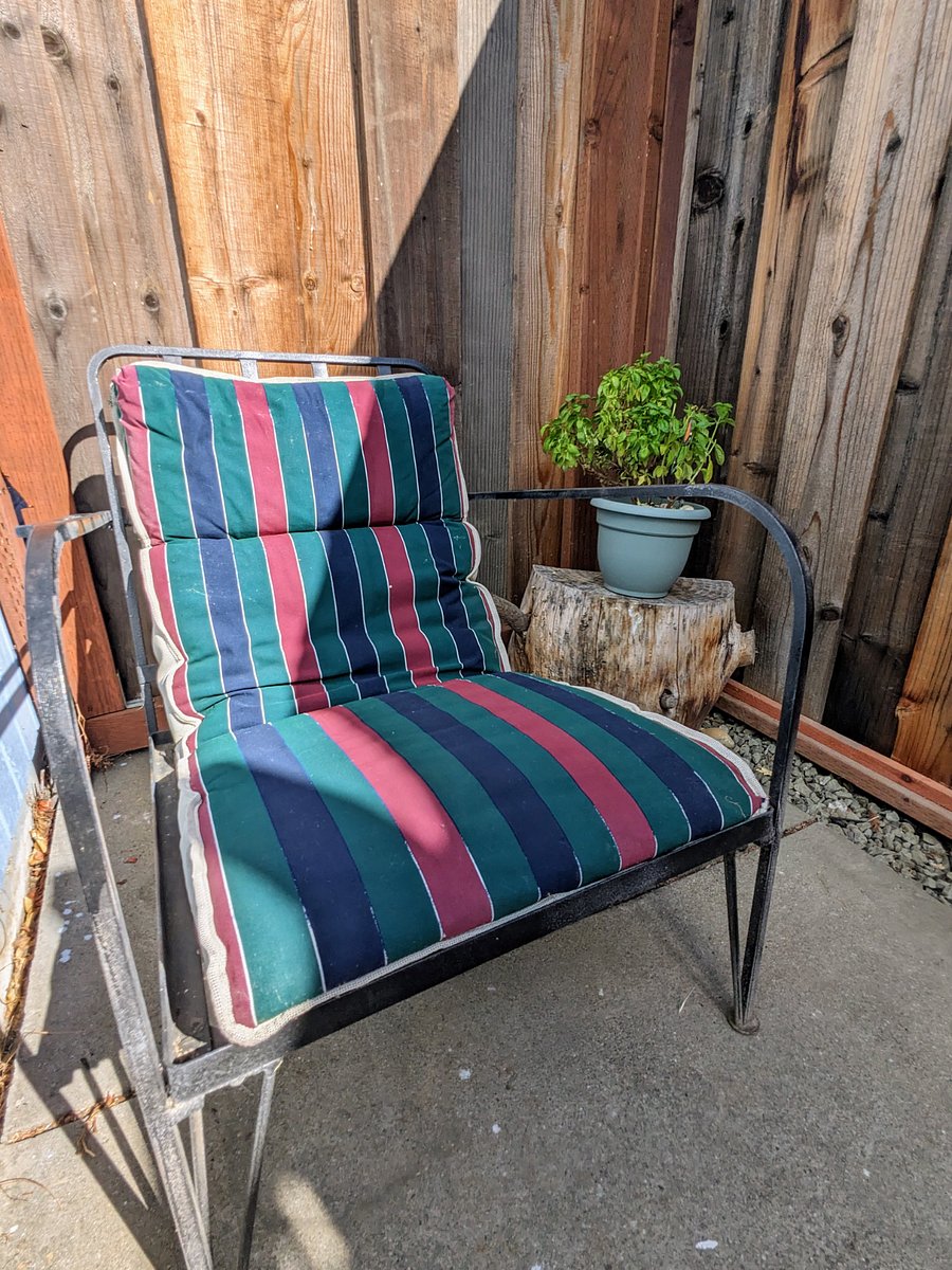 Fresh air & basil await you outside your front door.