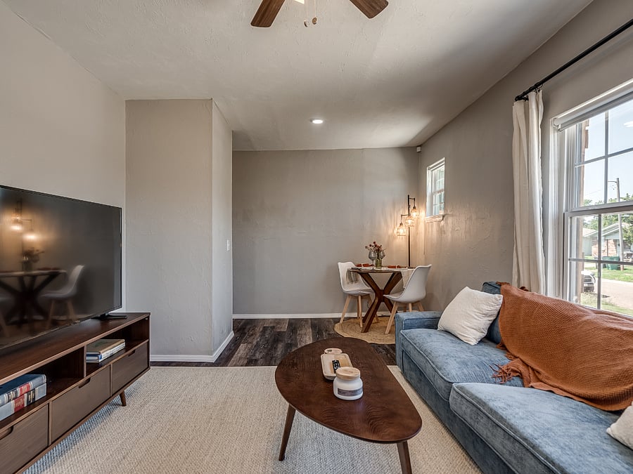 Furnished Finder property 733806_2 photo 7