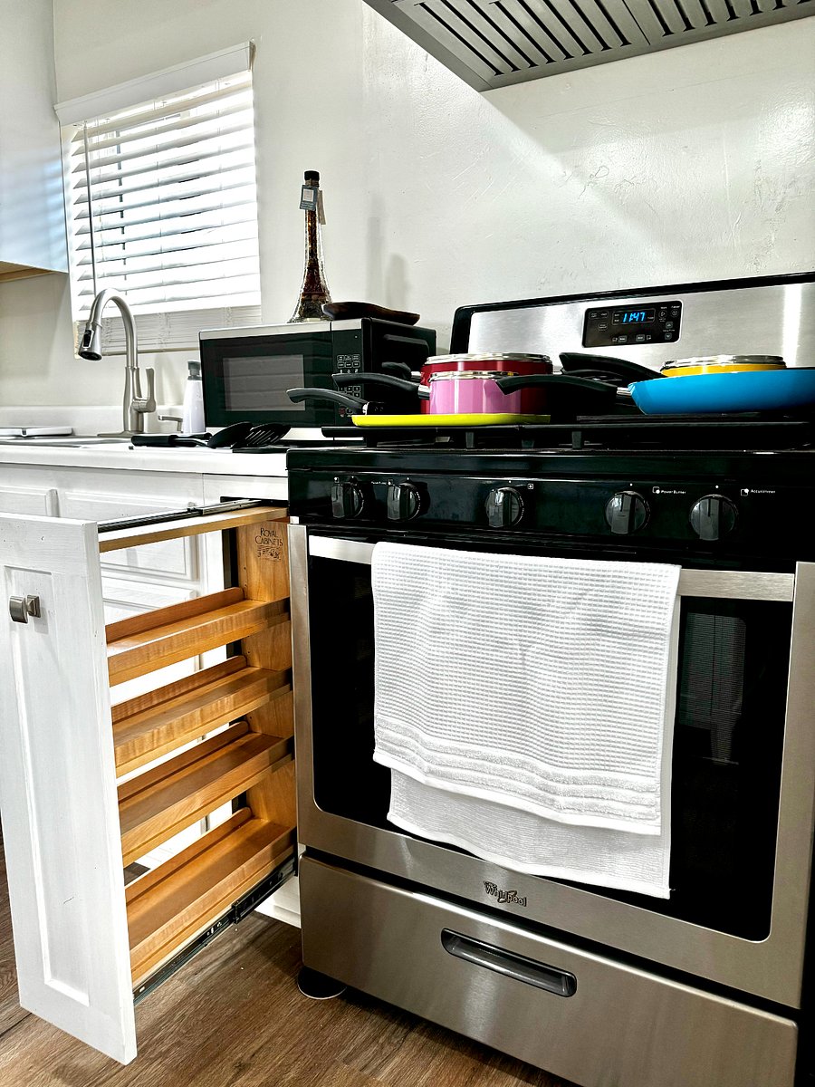 Furnished Finder property 733874_1 photo 8