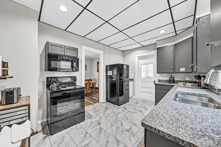 Furnished Finder property 733894_1 photo 11
