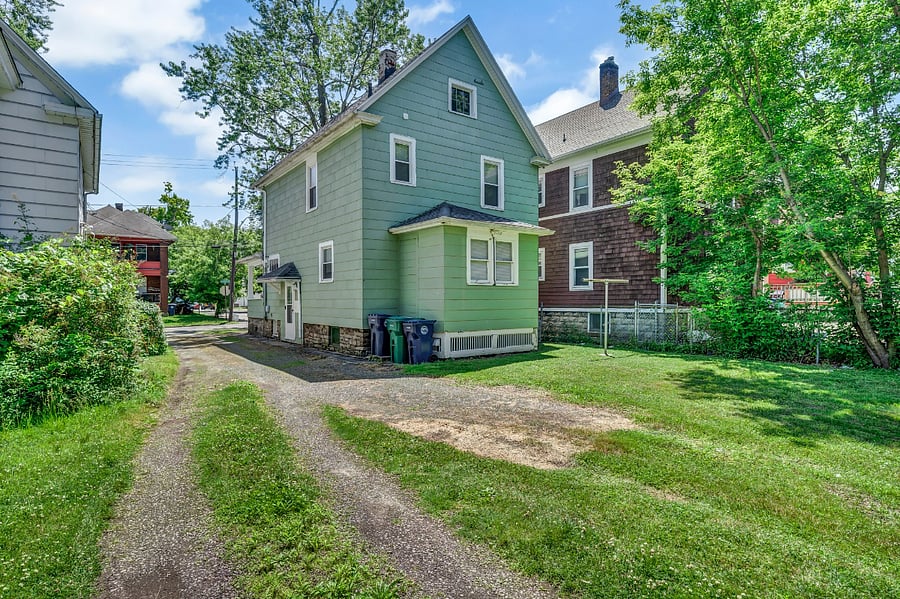 Furnished Finder property 733894_1 photo 22