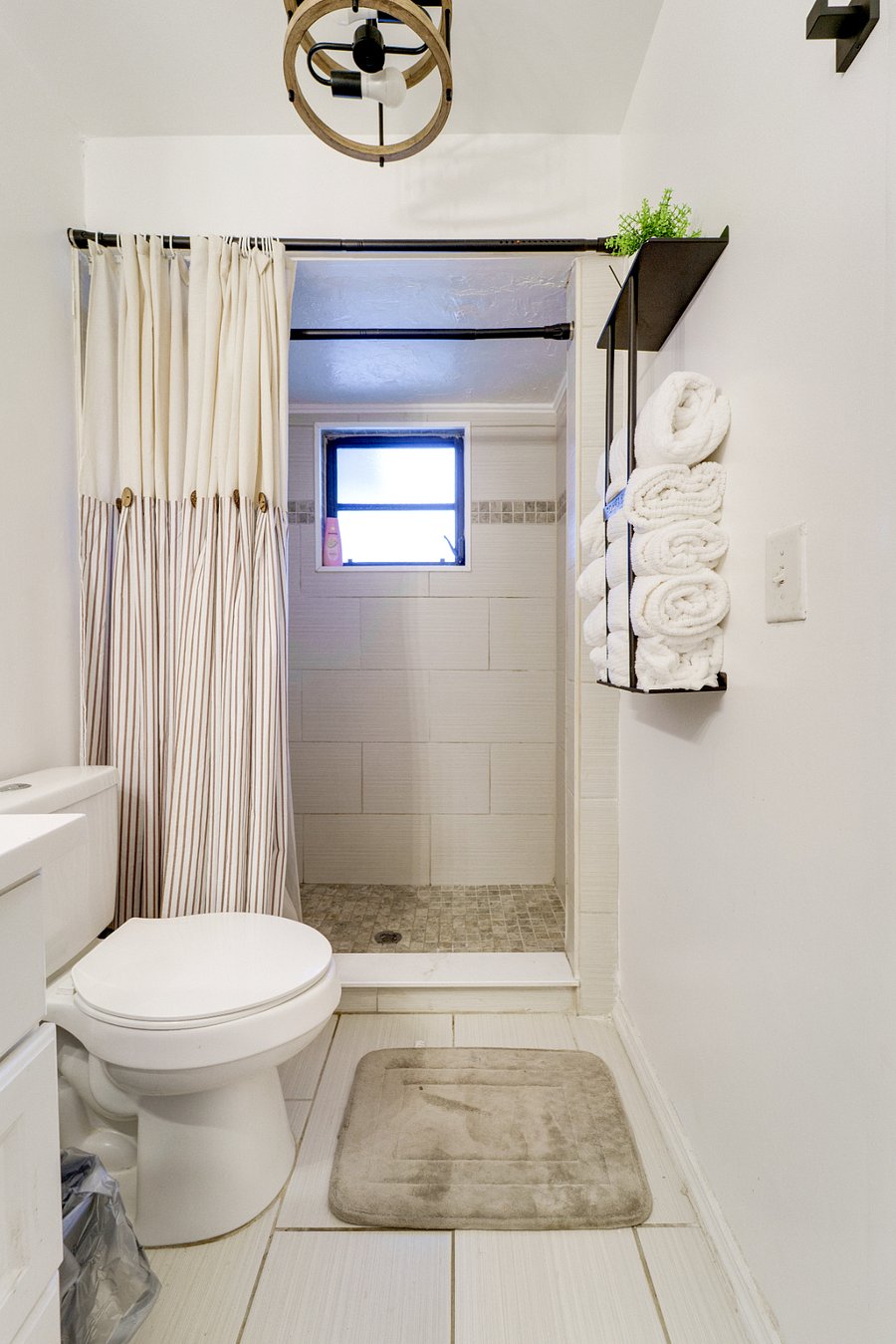 Furnished Finder property 733934_1 photo 28