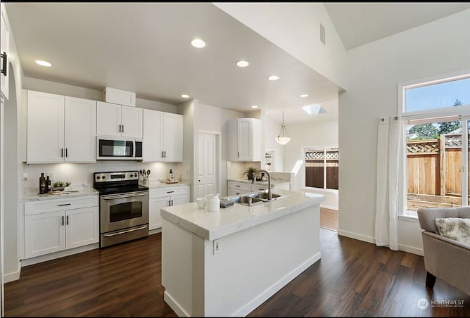 Furnished Finder property 733946_1 photo 4