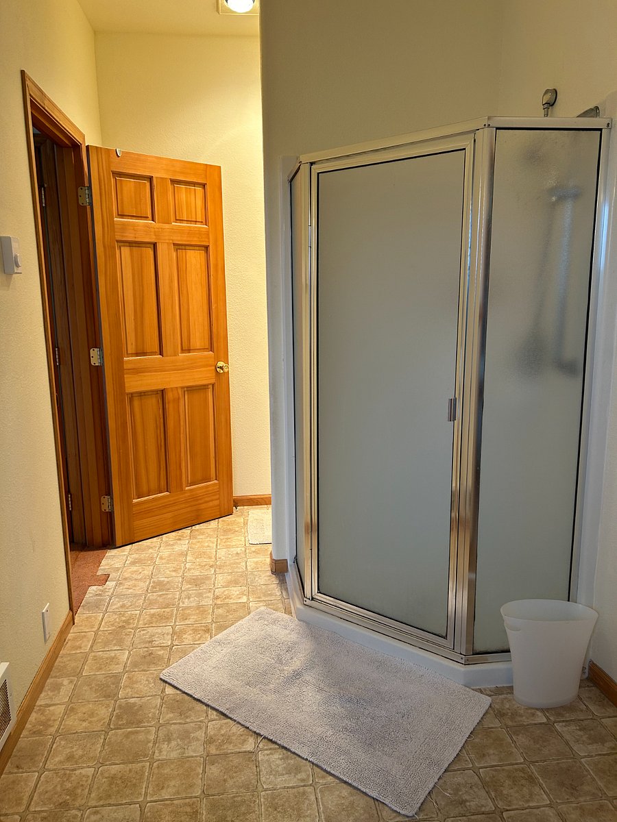 Walk in shower in primary bathroom