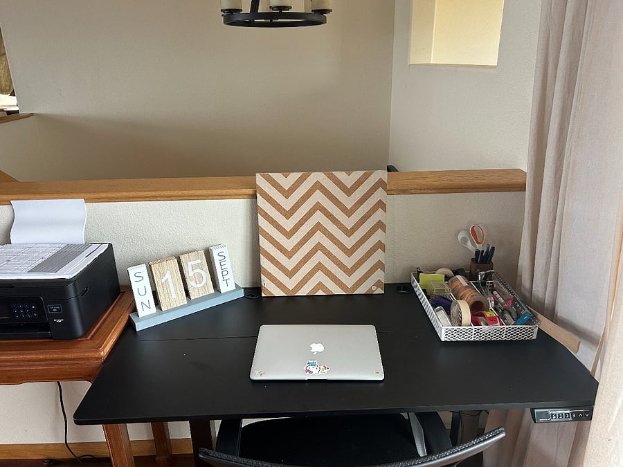 Adjustable standing desk with electric controls to increase/ decrease height