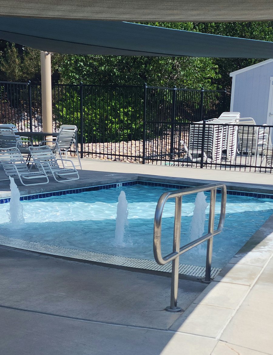 Furnished Finder property 733961_1 photo 9